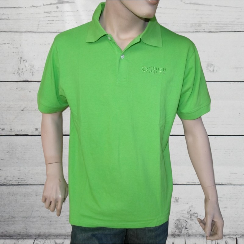 Polo homme, South pole, coloris vert uni. Polo homme, South pole, coloris vert uni.