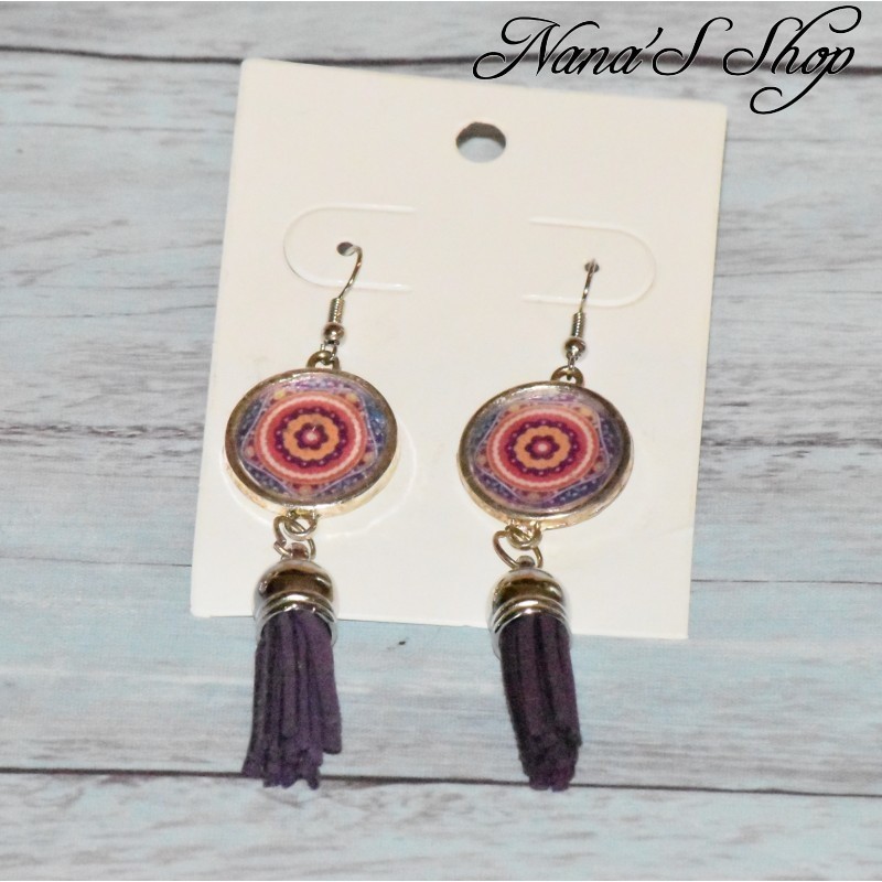 Boucles d'oreilles cabochons et tassel, coloris violet.