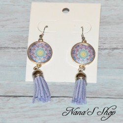 Boucles d'oreilles cabochons et tassel, coloris mauve.