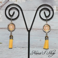 Boucles d'oreilles cabochons et tassel, coloris jaune.