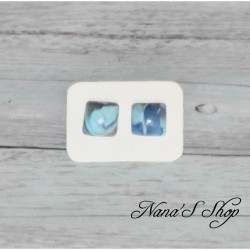 Boucles d'oreilles clou fantaisie, en pâte polymère, forme carré, coloris bleu pastel.