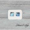Boucles d'oreilles clou fantaisie, en pâte polymère, forme carré, coloris bleu pastel.