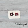 Boucles d'oreilles clous fantaisie, couleur vive, en pâte polymère, forme carré, coloris rouge.