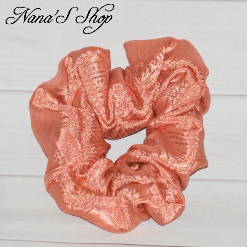 Chouchou imprimé Paisley, coloris Corail.