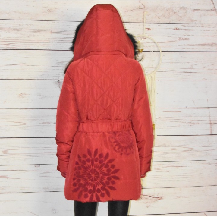 Doudoune à capuche, Desigual, coloris rouge, dos.