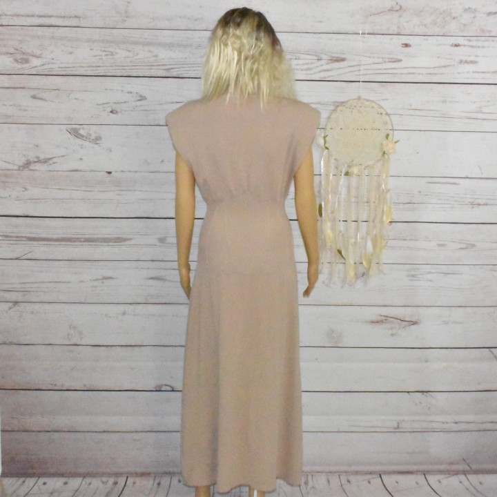 Robe pull mi-longue, Zara, coloris vieux rose.