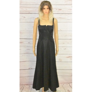 Longue robe baroque, Les filles à la vanille, coloris noir.