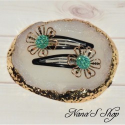 Lot de 2 Barrettes clic-clac fleur et strass, or et turquoise.