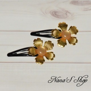 Lot de 2 Barrettes clic-clac fleur en métal doré, cabochon marron café nacré.