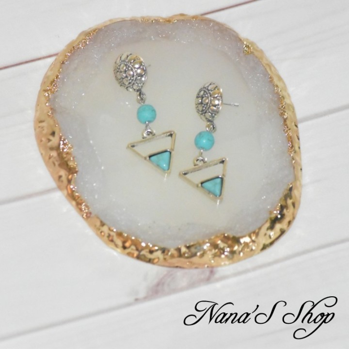 Boucles d'oreilles pointe de flèche, Amérindienne, argenté et turquoise.