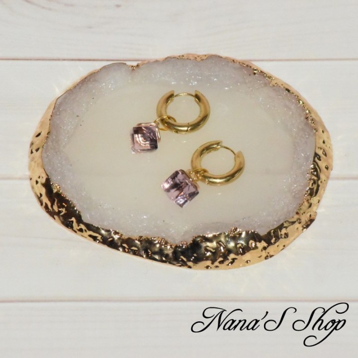Créoles dorés, pendentif cube cristal, rose pâle.