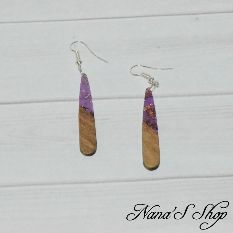 Boucles d'oreilles fantaisie imitation résine et bois, Larme fine, violet. Boucles d'oreilles fantaisie imitation résine et bois, Larme fine, violet.