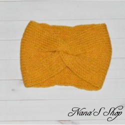 Bandeau twisté, uni, en acrylique, modèle Soft, coloris jaune moutarde.