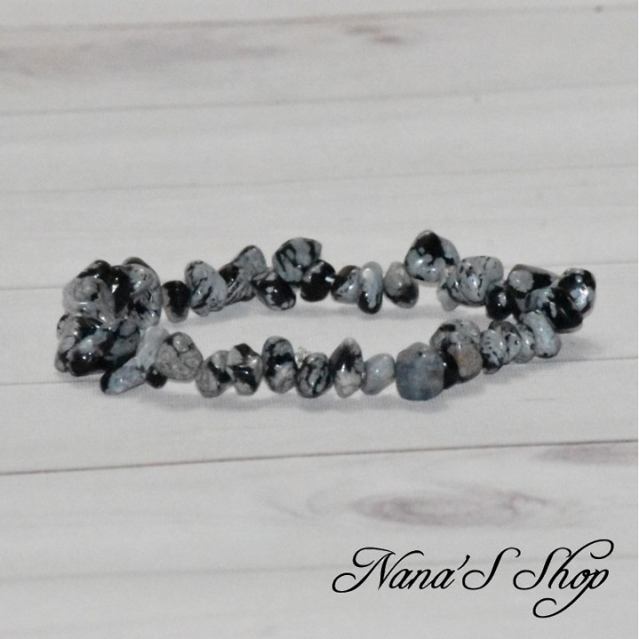 Bracelet en chips d'obsidienne moucheté ou obsidienne flocon de neige.