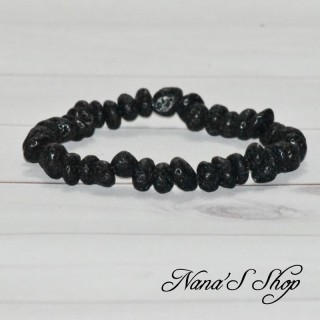 Bracelet en chips de pierre volcanique noire, fait main.