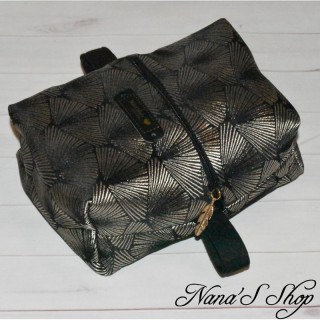 Petite trousse de toilette, éco-conçu, noir et or, faite main.