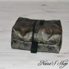 Petite trousse de toilette, éco-conçu, noir et or, faite main.