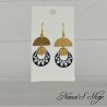 Boucles d'oreilles bohème chic, noires et dorées, symétriques, faites main, modèle 3.