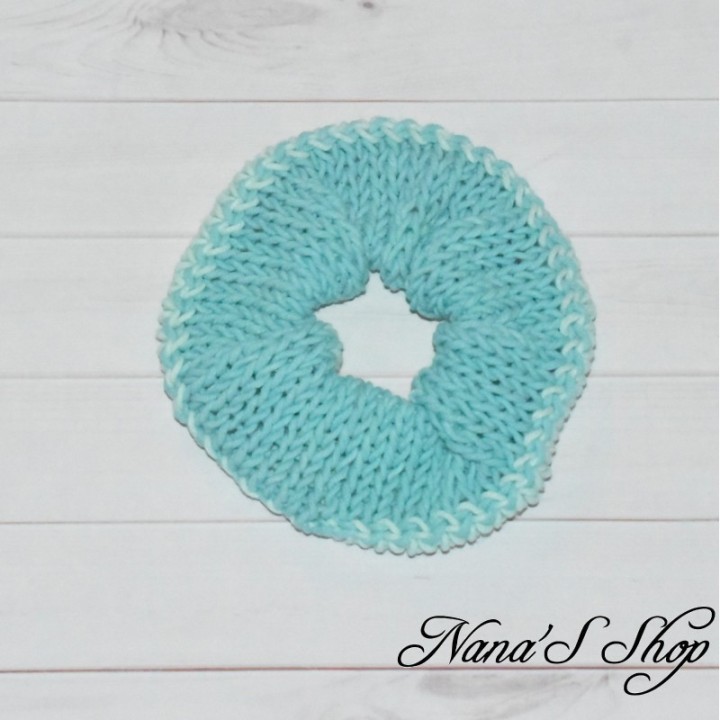 Chouchou crochet, en coton, dégradé bleu.