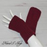 Mitaines Bordeaux unies, modèle Basique, faites mains.