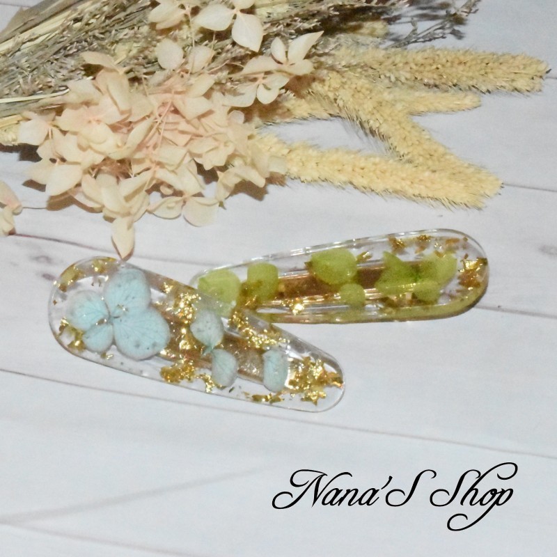 Barrette en résine, Hortensia, faite mains