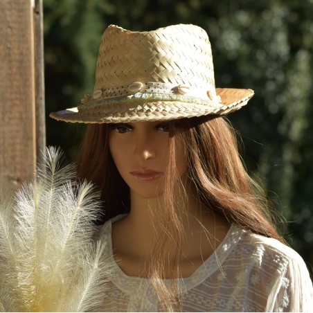 Chapeau en raphia, cauris, style bohème, Modèle beige.