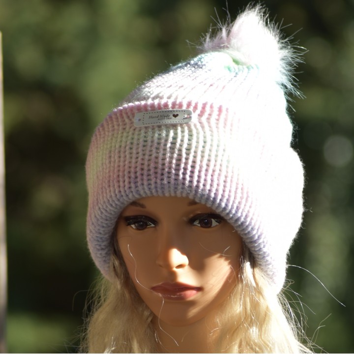 Bonnet revers et Pompon, Multicolore Pastel, fait main en France.