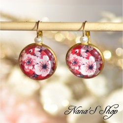 Boucles d'oreilles Japon, Fleurs de cerisier, faites mains, coloris rouge.