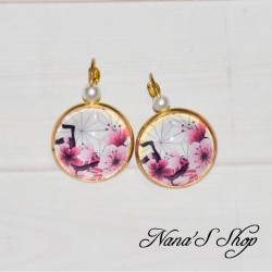 Boucles d'oreilles Japon, Fleurs de cerisier, faites mains, coloris rose.