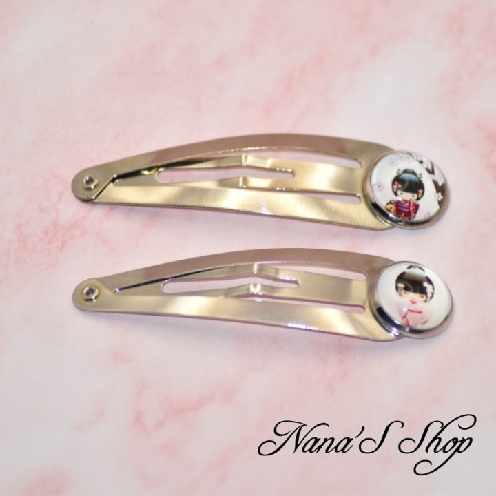 Barrettes Clic-Clac, cabochon Poupée Kokeshi, Fait main, (Lot de 2).