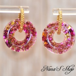 Pampilles interchangeables en forme de donuts, en résine et paillettes rose fuchsia, fait main, pour créoles à composer.