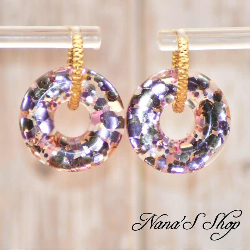 Pampilles interchangeables en forme de donuts, en résine et paillettes rose et or, fait main, pour créoles à composer.