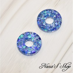 Pampilles interchangeables en forme de donuts, en résine et paillettes bleu, fait main, pour créoles à composer.