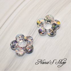 Pampilles interchangeables en forme de fleur, en résine et paillettes gris et noir, fait main, pour créoles à composer.