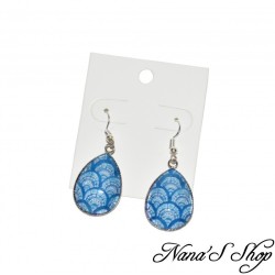 Boucles d'oreilles fantaisie, gouttes en verre, motif aquarelle, coloris bleu, modèle 5.