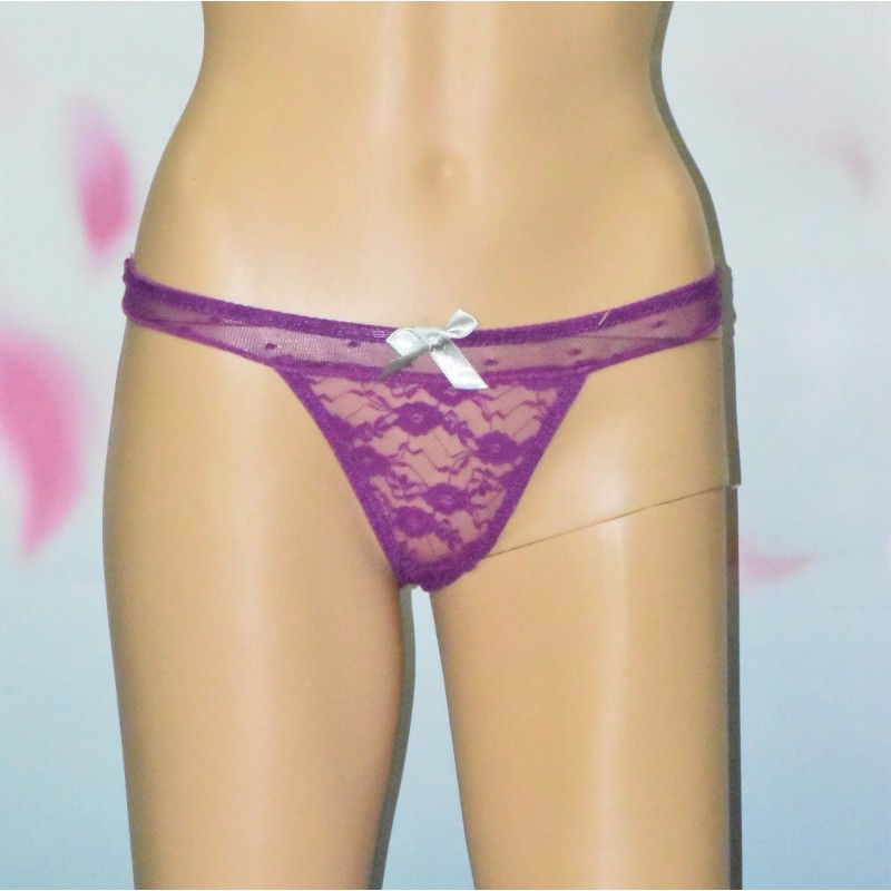 String dentelle, Shana, coloris violet. String dentelle, Shana, coloris violet.