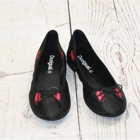 Ballerines Missia, Desigual, impression bouche, coloris noir.