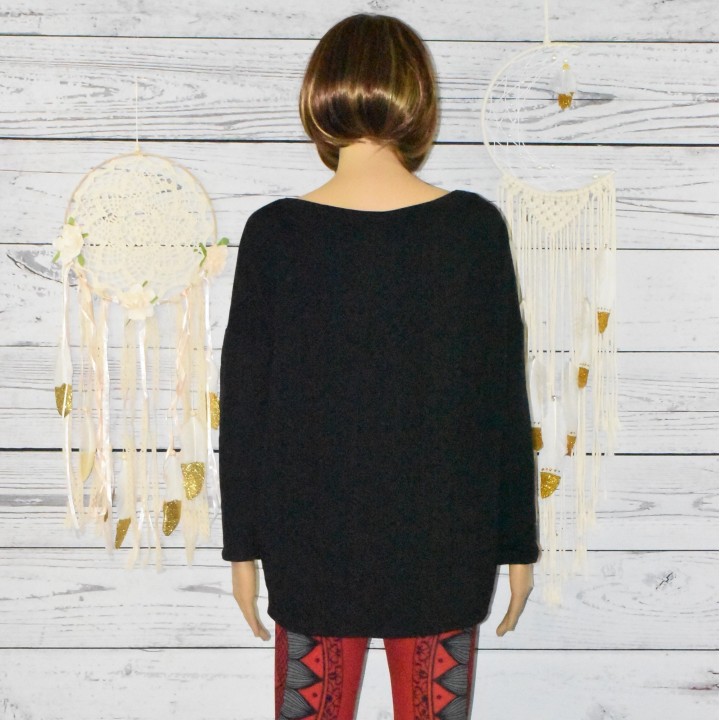 Pull, rosaces et strass, 101 idées, coloris noir, dos.