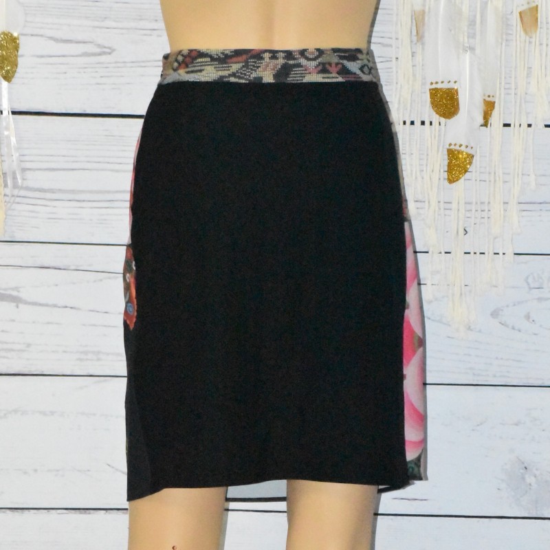 Jupe courte desigual sale