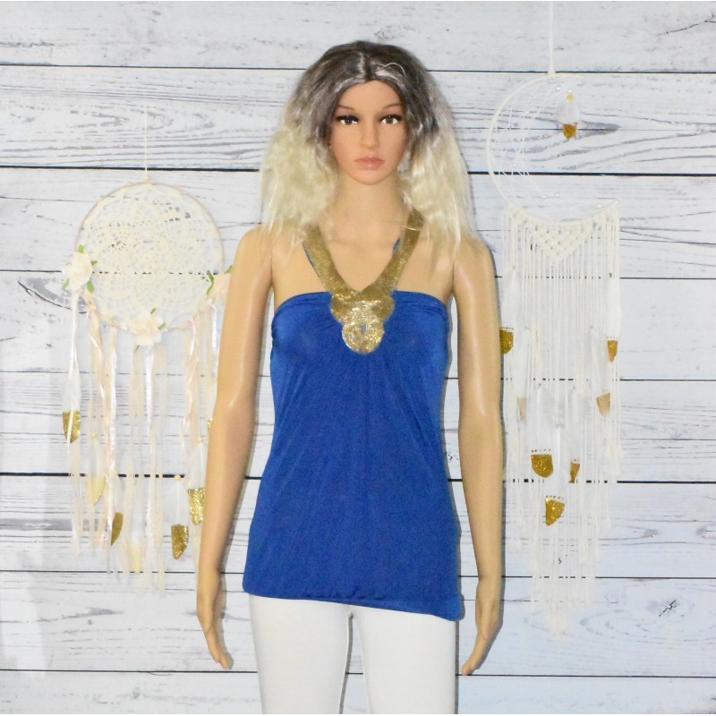 Top de soirée, Perles dorées, taille unique, coloris bleu royal. Top de soirée, Perles dorées, taille unique, coloris bleu royal.