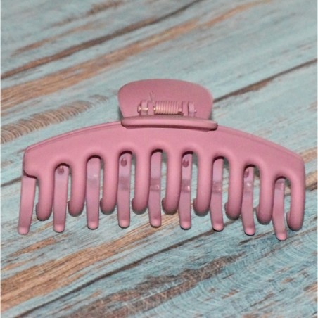 Pince à cheveux, XL, en plastique coloré opaque, coloris rose foncé. Pince à cheveux, XL, en plastique coloré opaque, coloris rose foncé.