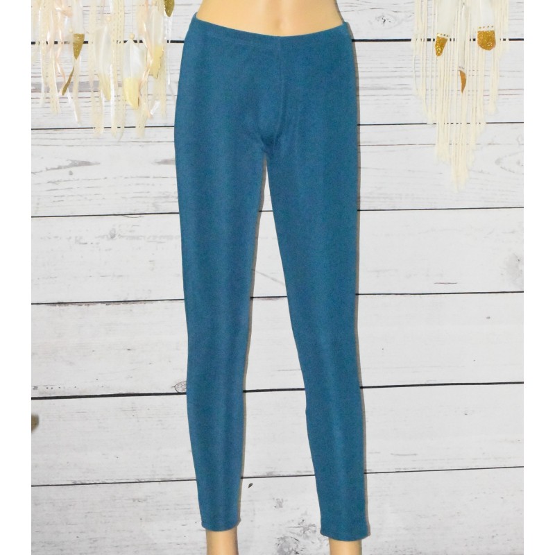 Leggings en matière côtelée, coloris bleu turquoise. Leggings en matière côtelée, coloris bleu turquoise.