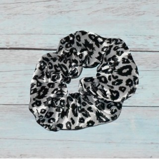 Chouchou impressions peau de guépard, toucher satin, différents modèles.