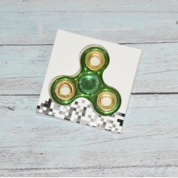 Hand Spinner métalique, coloris vert.