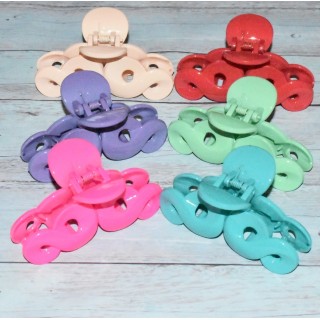 Blister de  6 pince crabe de couleur différentes.