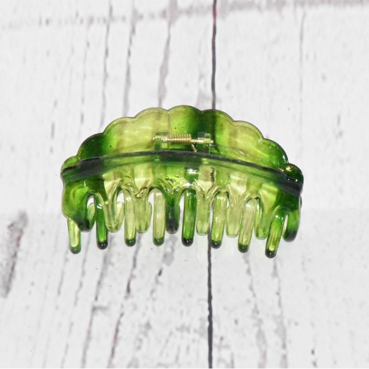 Pince crabe XL 9 cm de plastique transparent, coloris vert.