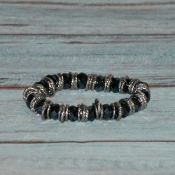 Bracelet en cristal et anneaux métallique, coloris noir anthracite.