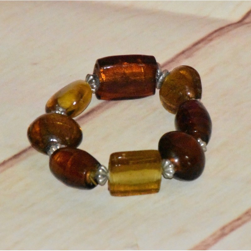 Bracelet fantaisie, grosse perles en verre, coloris jaune et marron.