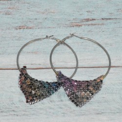 Créoles côte de maille, coloris violet.