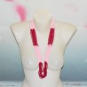 Collier multi-rangs en perles, ton sur ton, coloris rose.